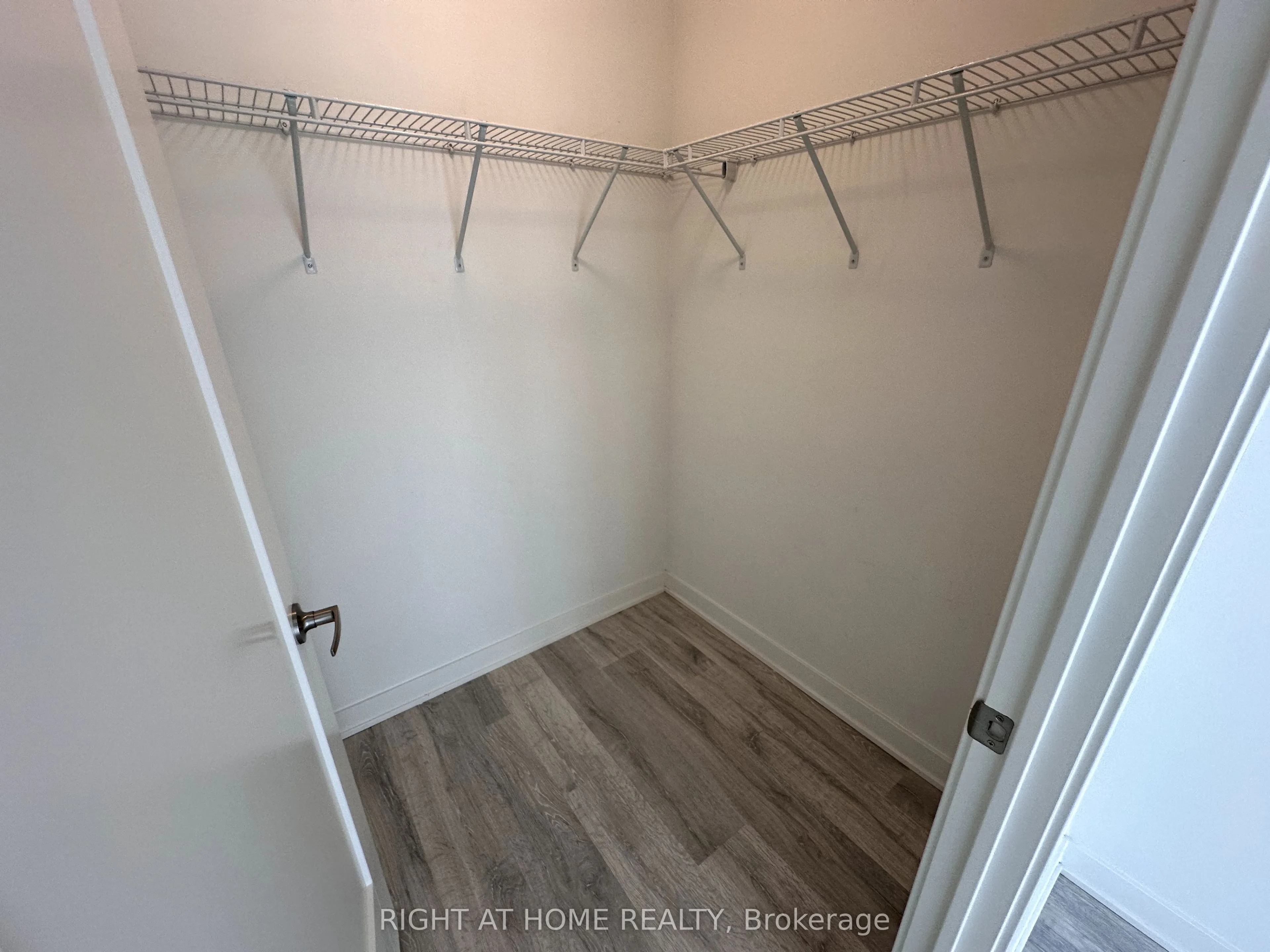 135 Lower Sherbourne Street, #2720