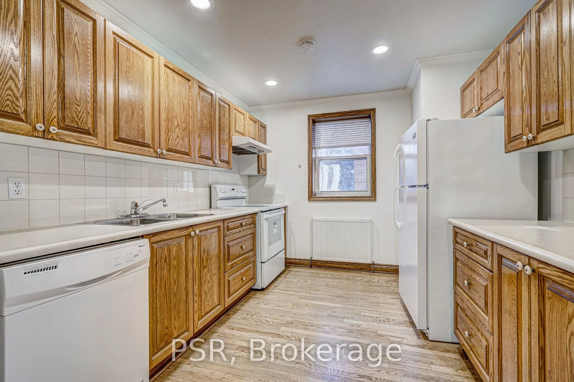 98 Roselawn Avenue