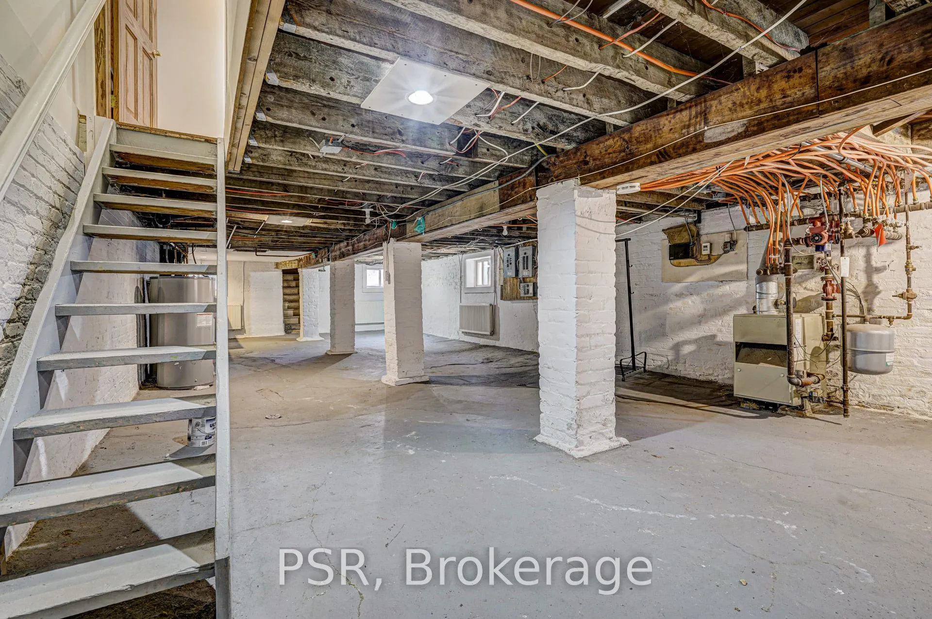 98 Roselawn Avenue, #Upper