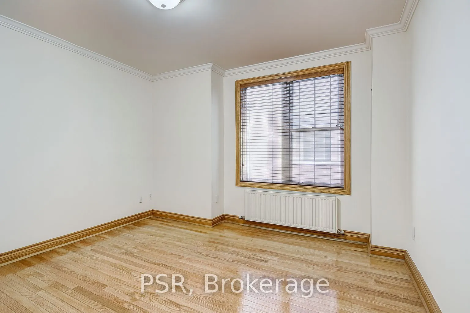 98 Roselawn Avenue, #Upper