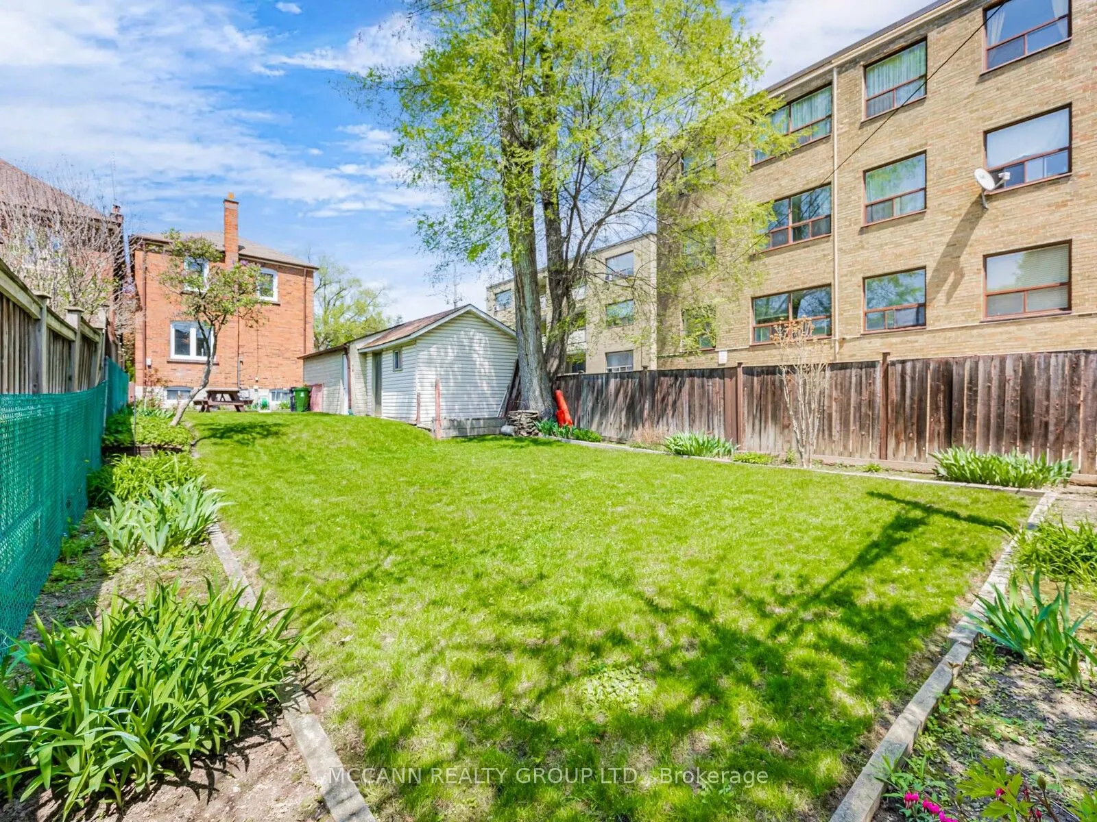 407 Roselawn Avenue