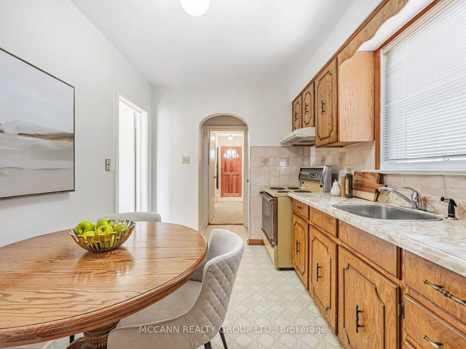 407 Roselawn Avenue