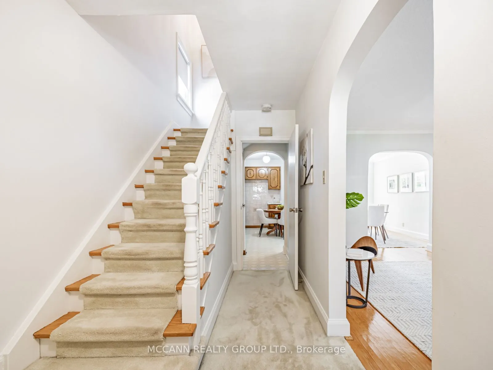 407 Roselawn Avenue