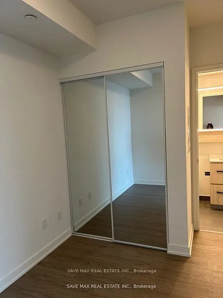 425 Front Street E, #501