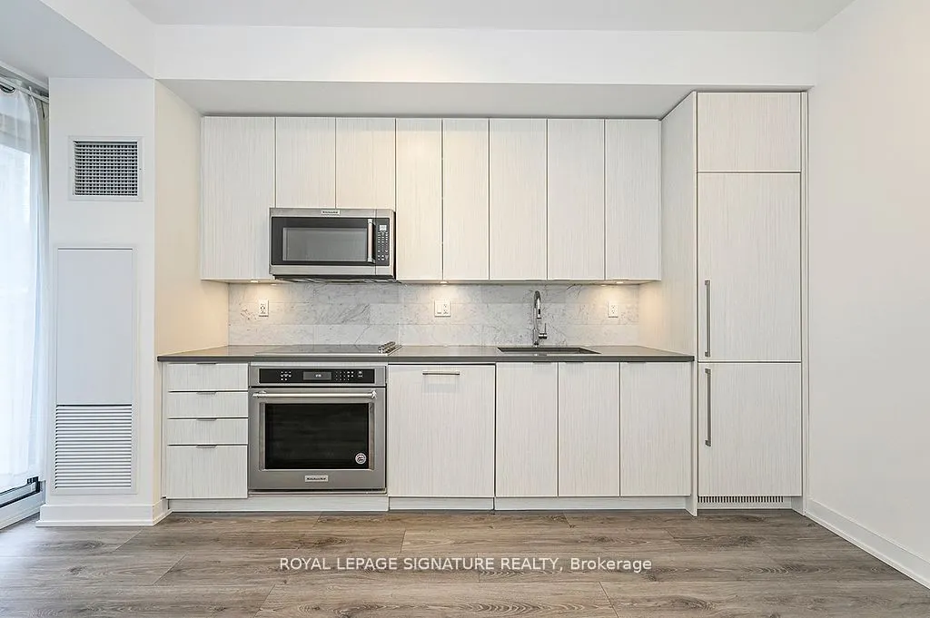 38 Iannuzzi Street, #611