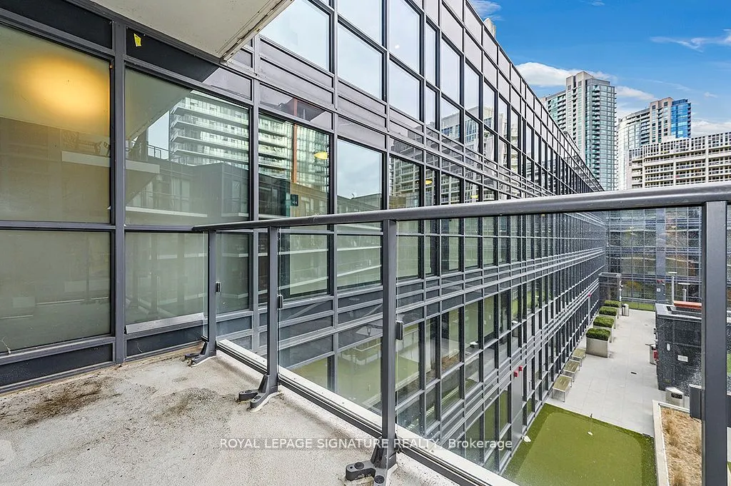 38 Iannuzzi Street, #611