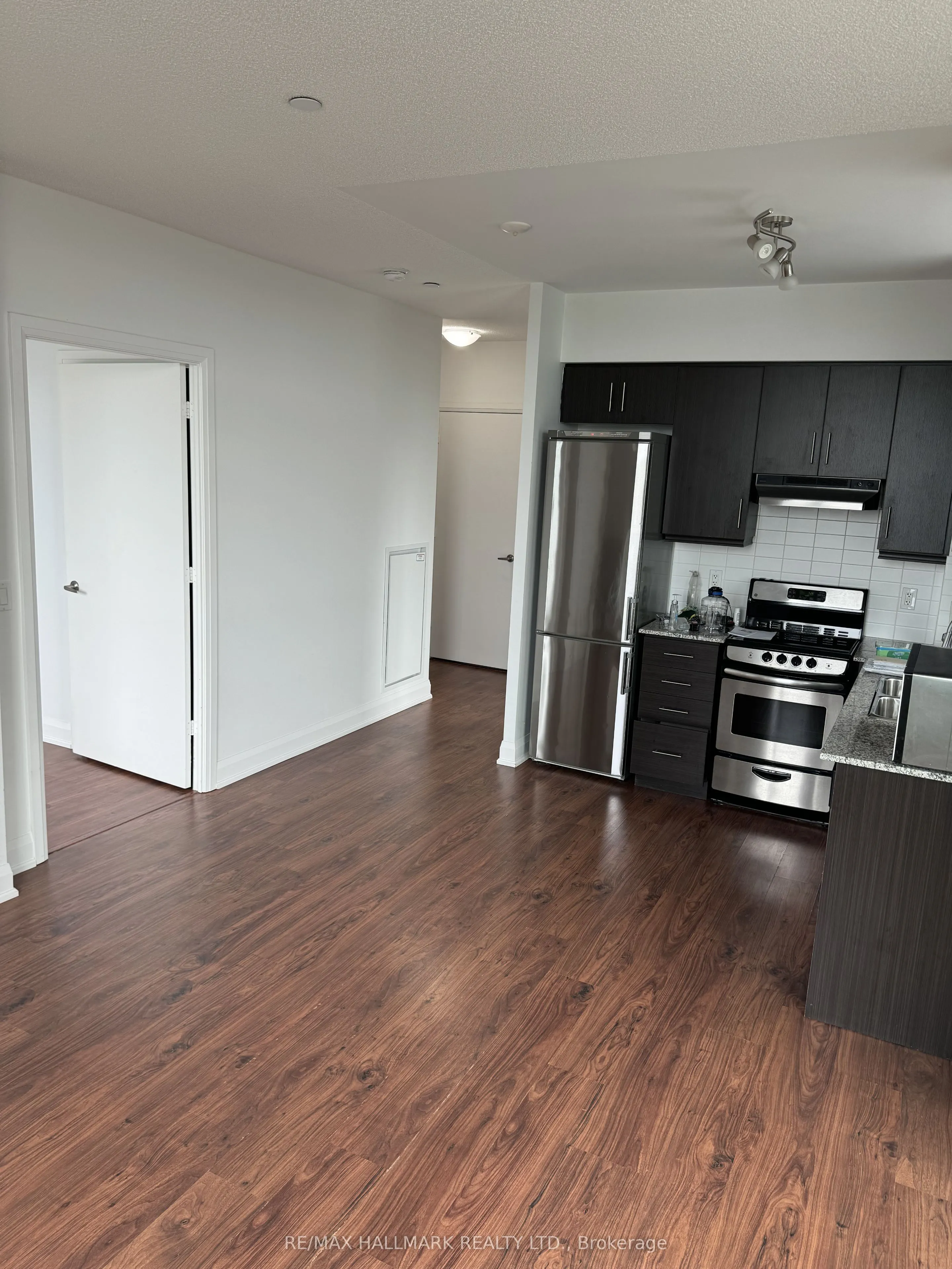 68 Canterbury Place, #505