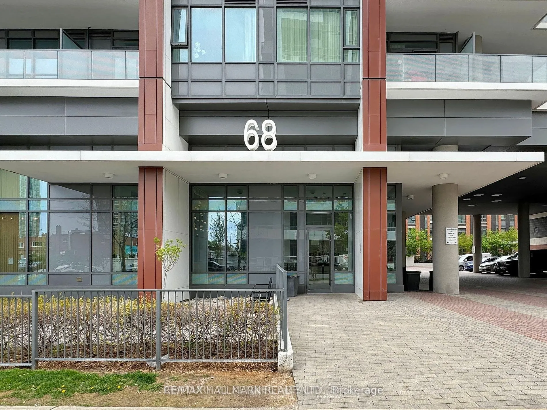 68 Canterbury Place, #505