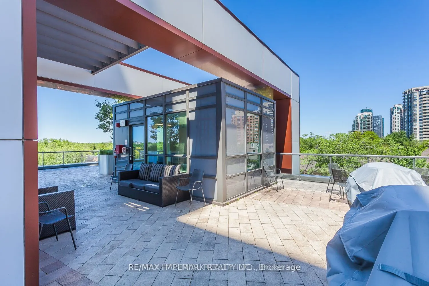 68 Canterbury Place, #505