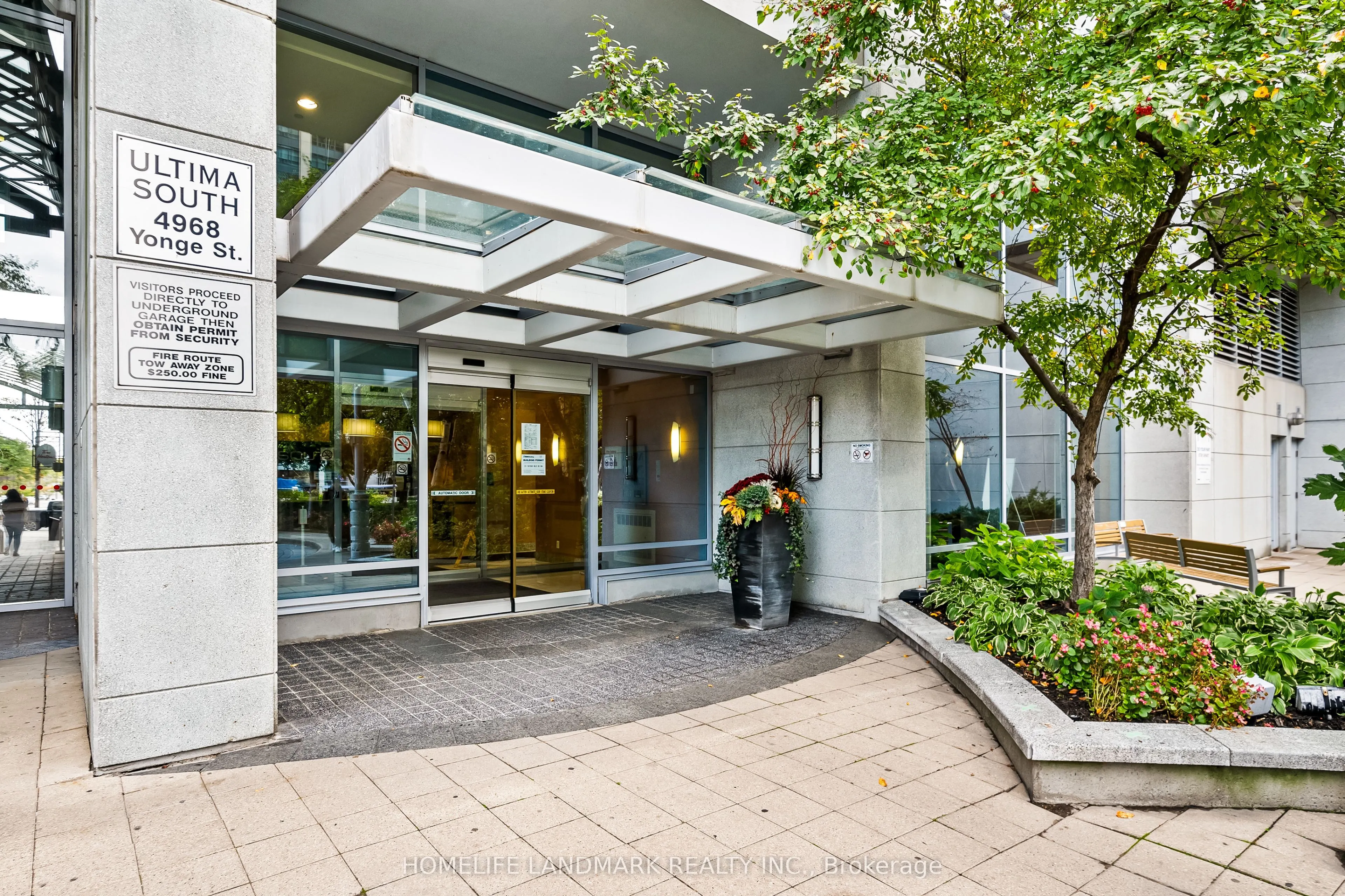 4978 Yonge Street, #3202