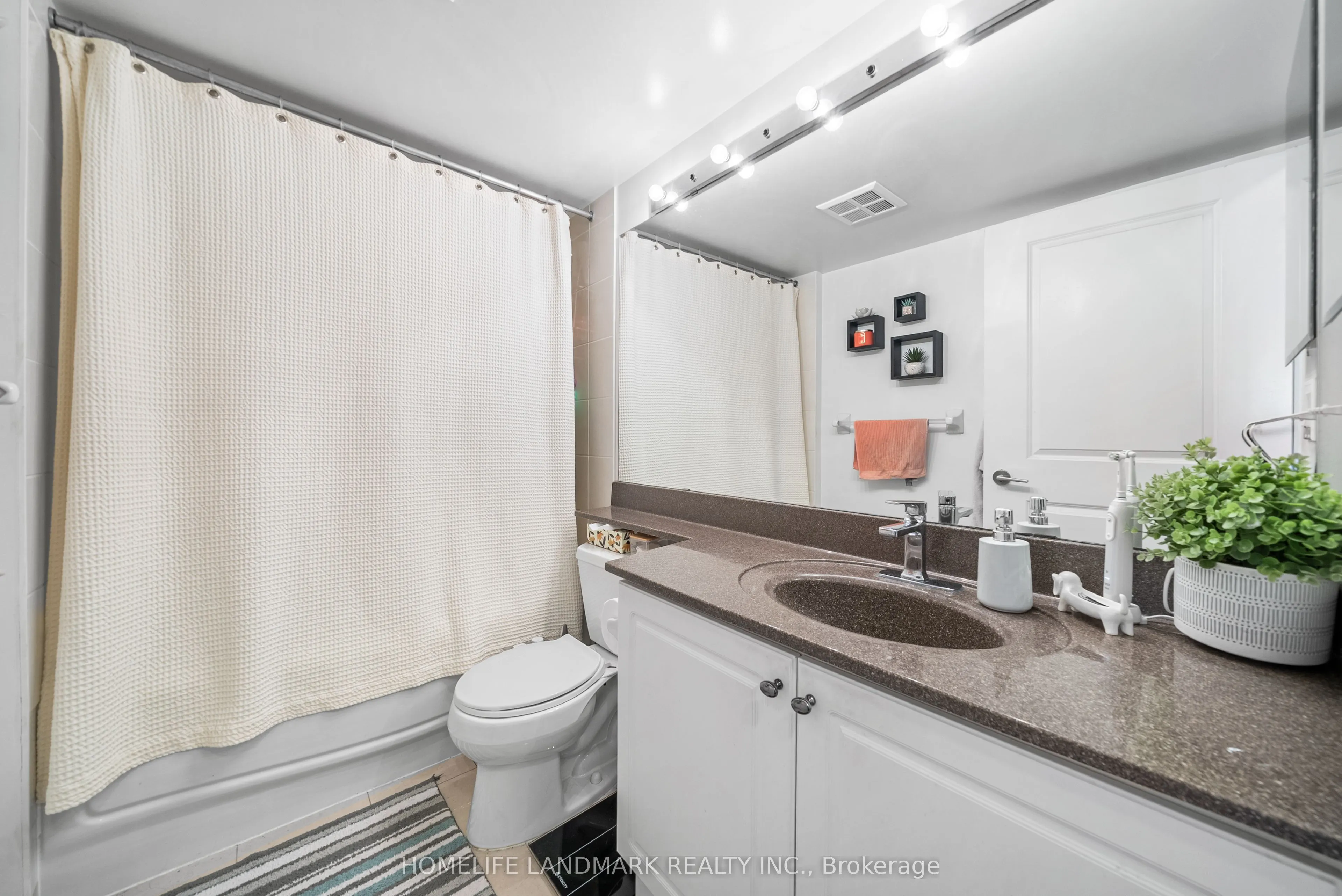 4978 Yonge Street, #3202