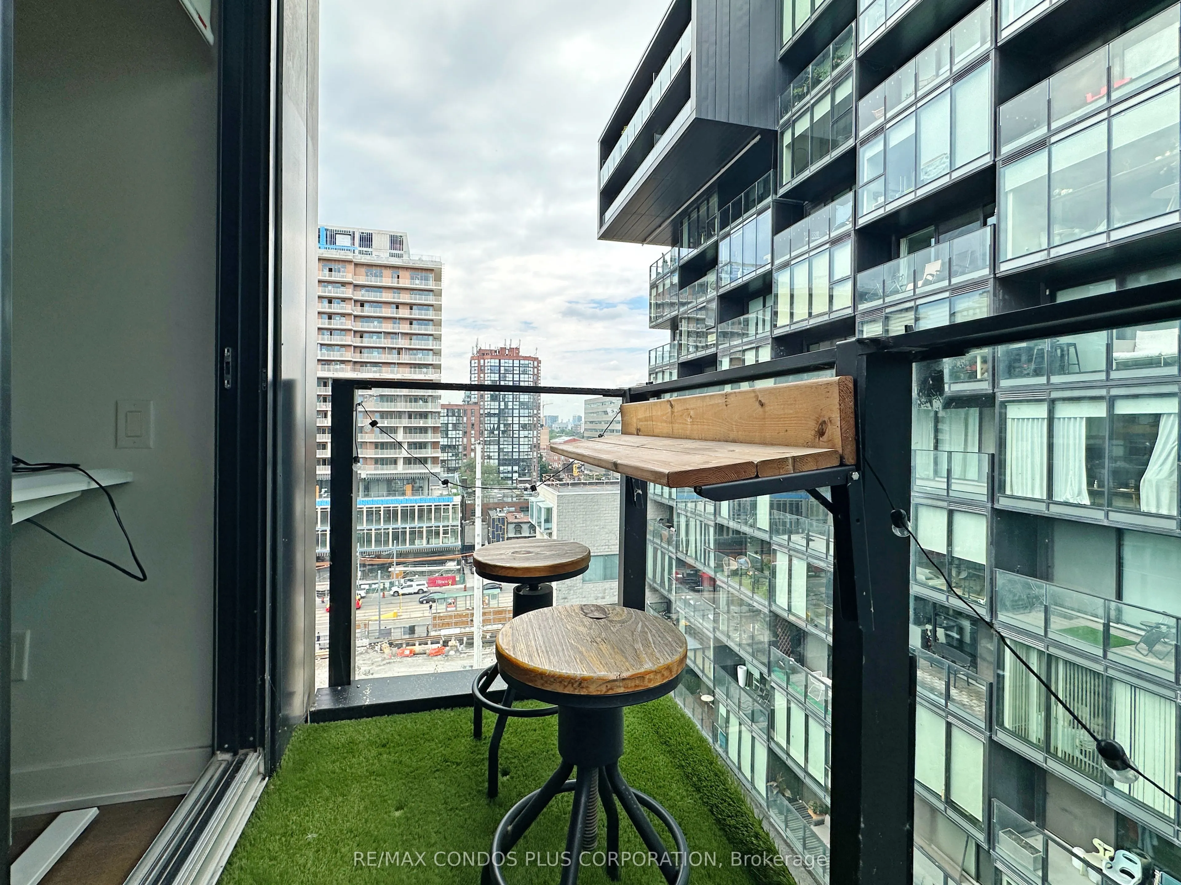 38 Stewart Street, #1005