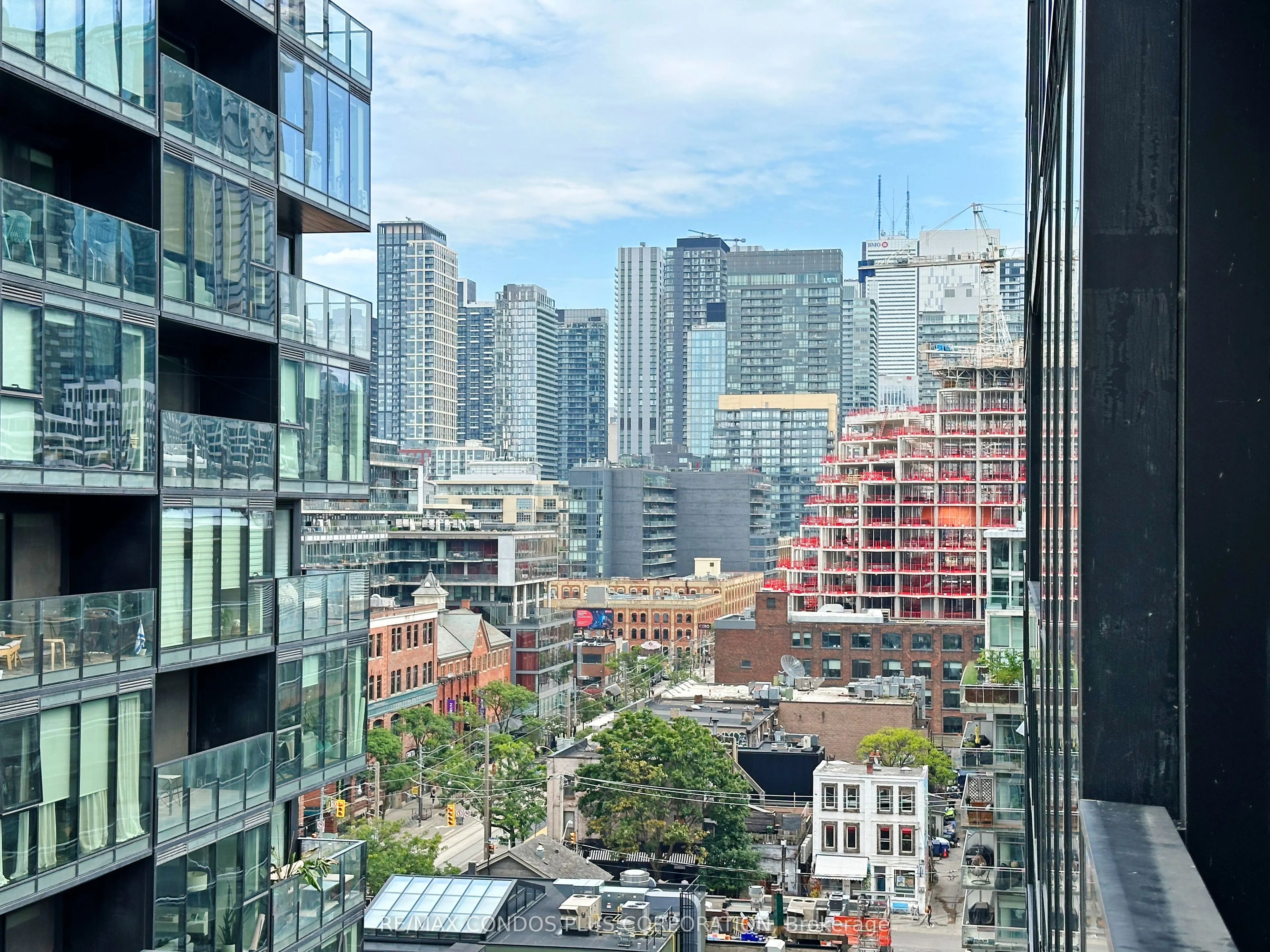 38 Stewart Street, #1005