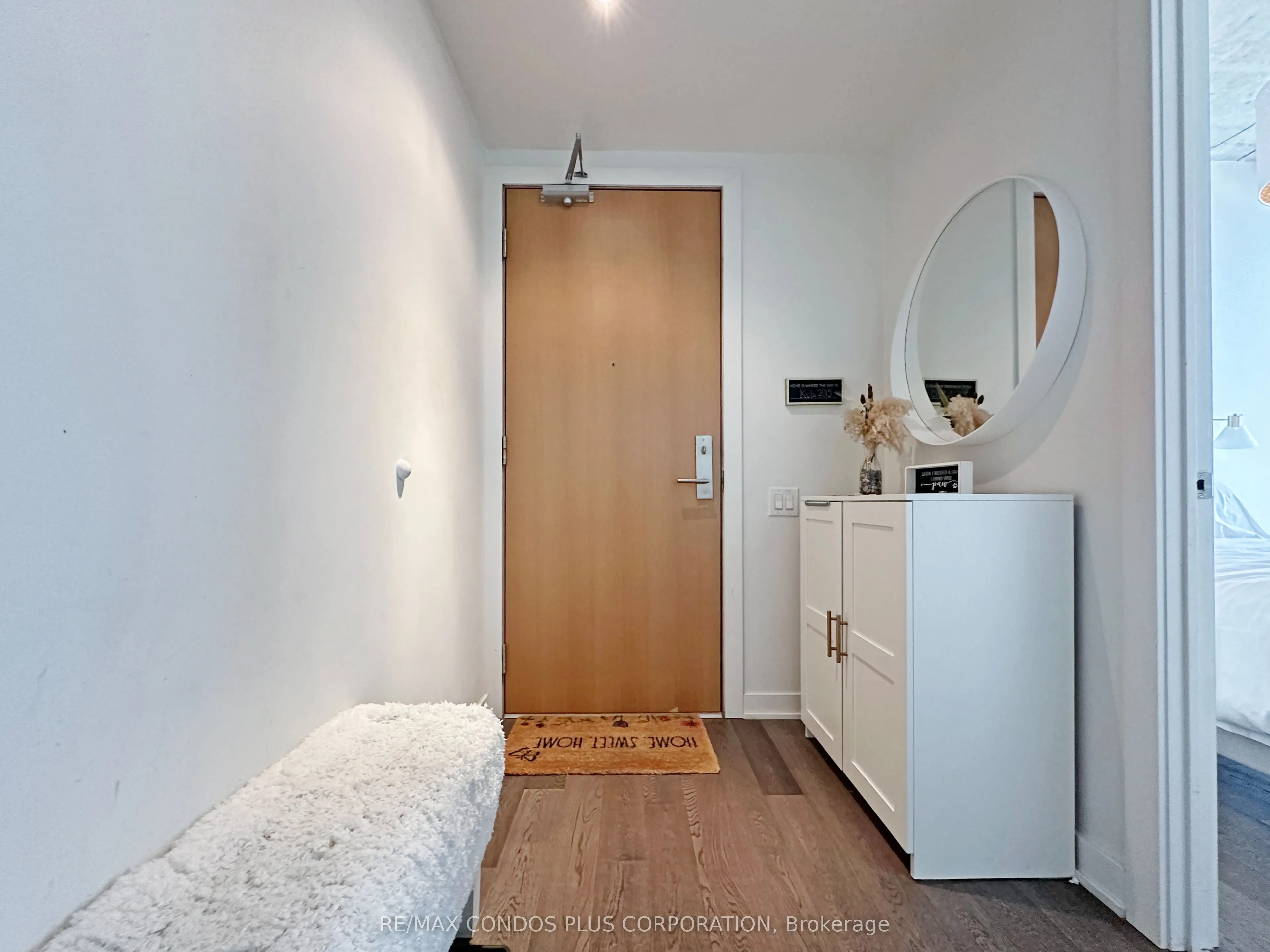 38 Stewart Street, #1005