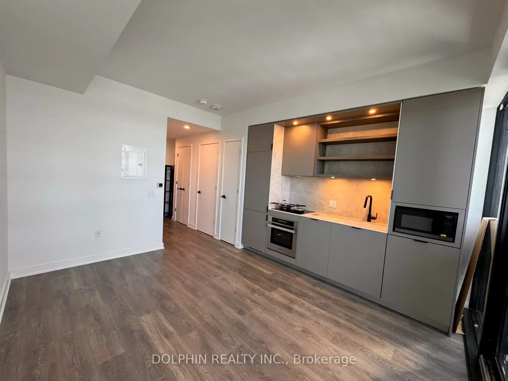 55 Charles Street E, #2611
