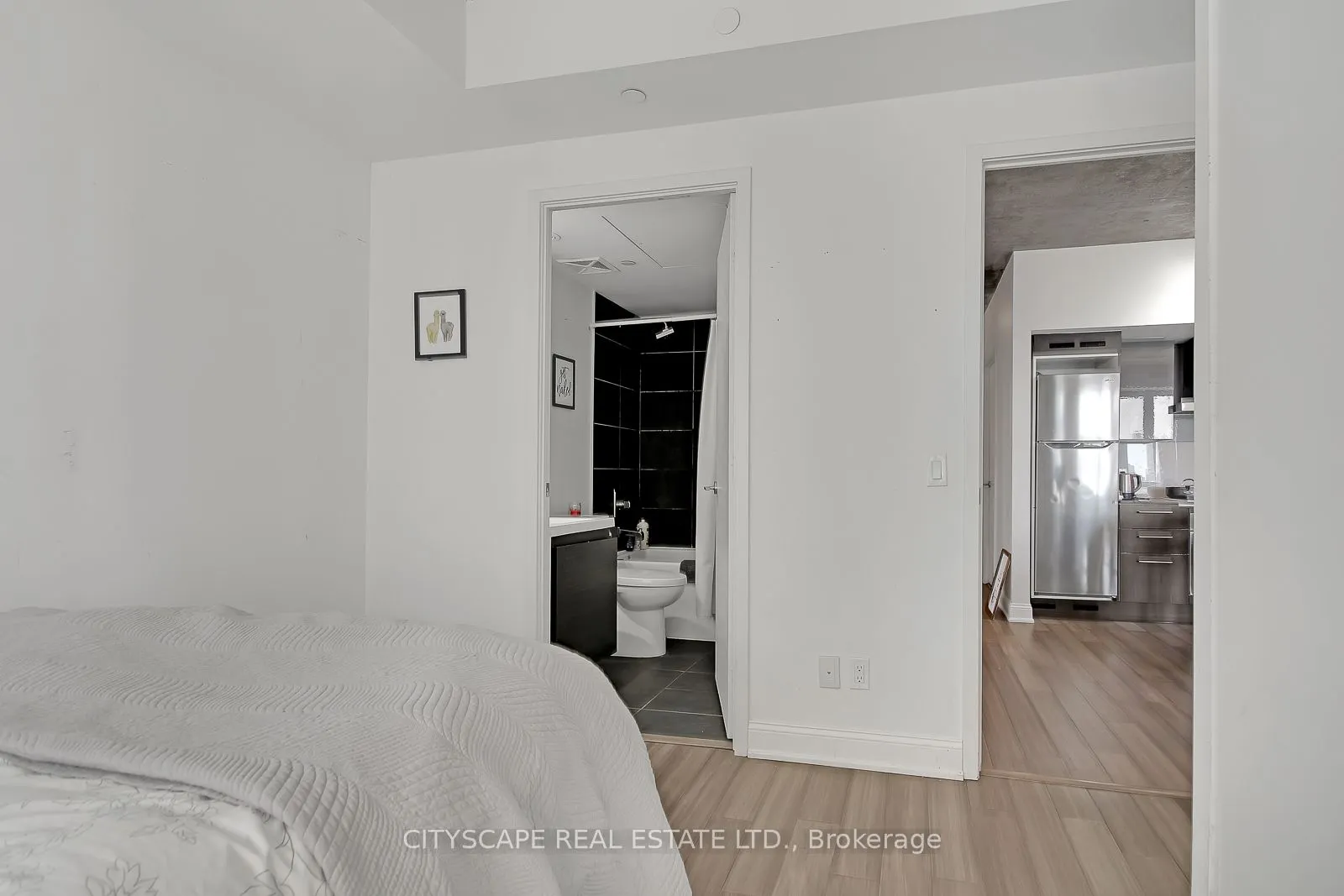 1030 King Street W, #626