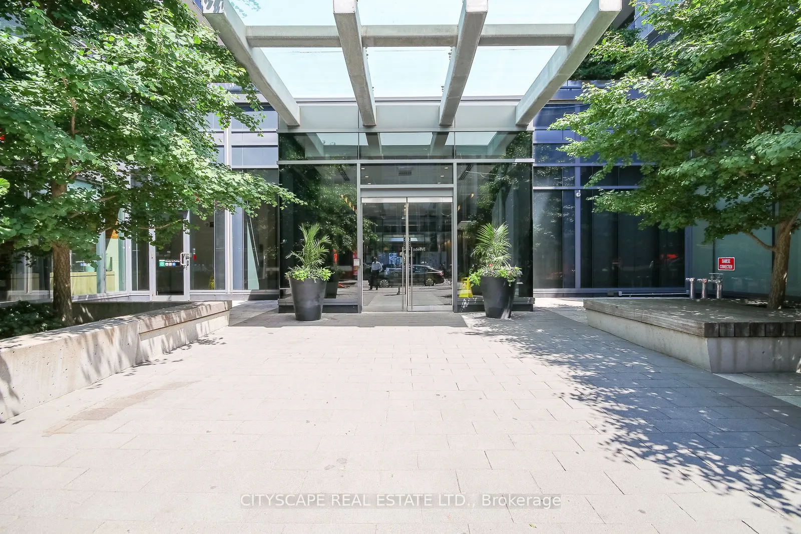 1030 King Street W, #626