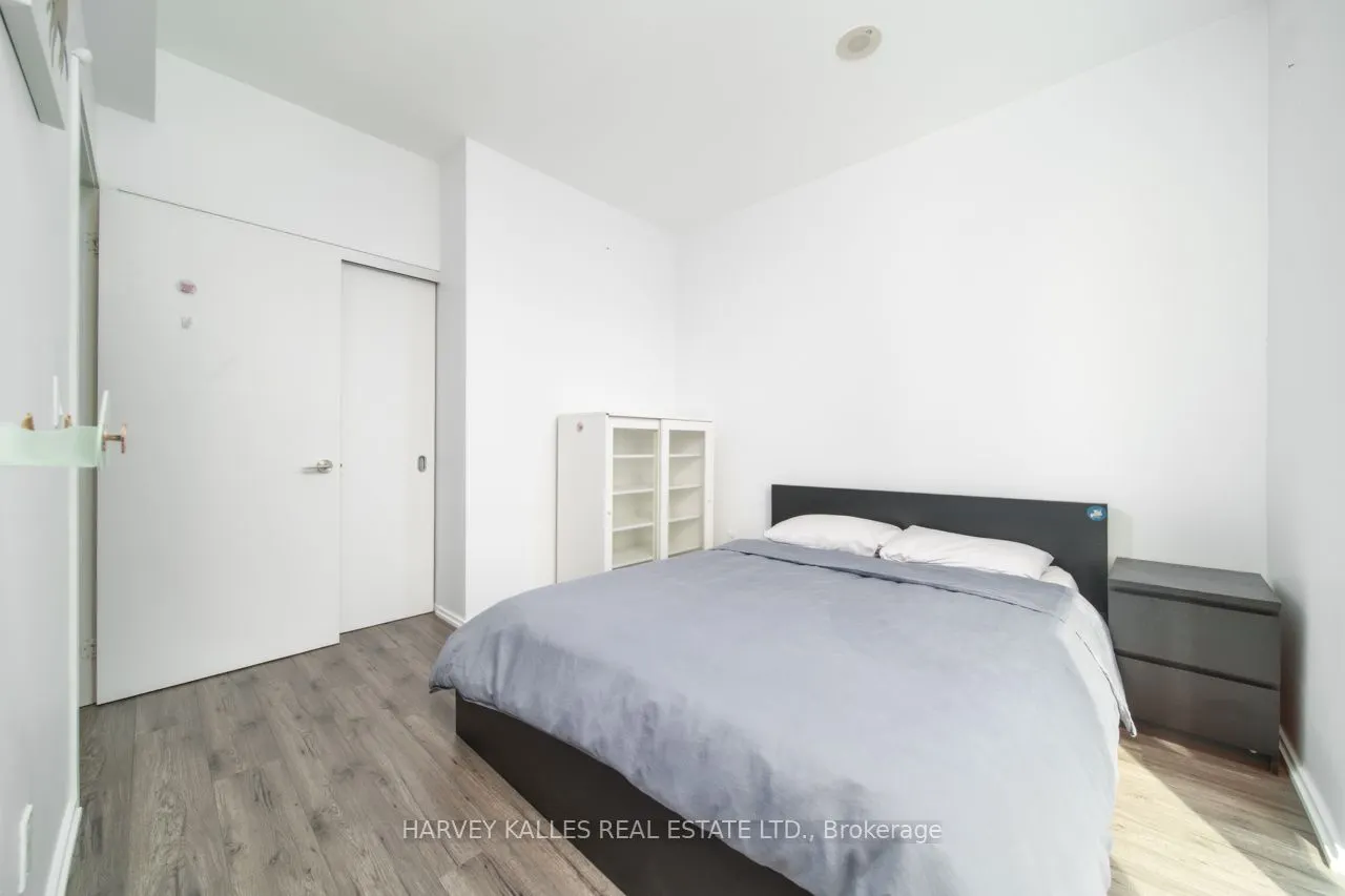 75 St Nicholas Street, #1202
