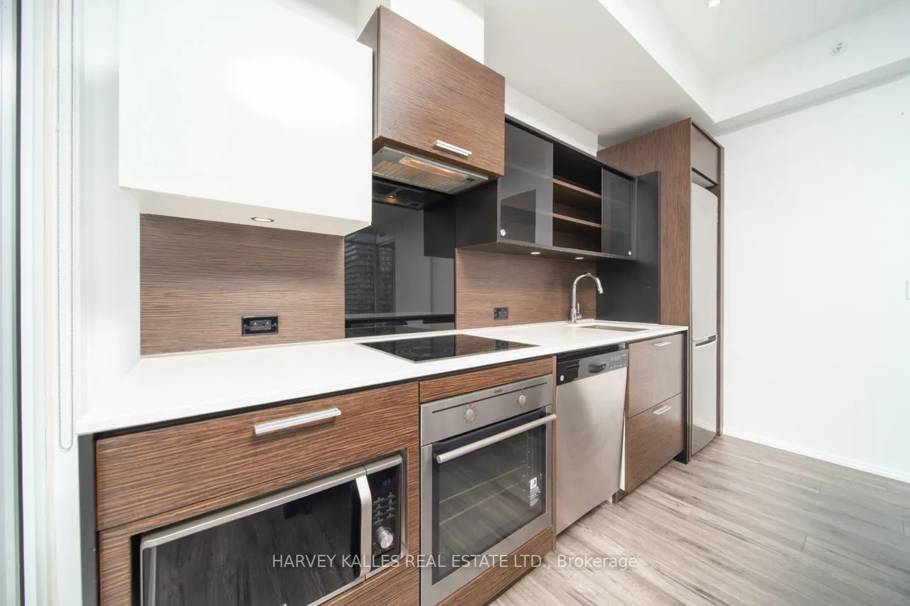 75 St Nicholas Street, #1202