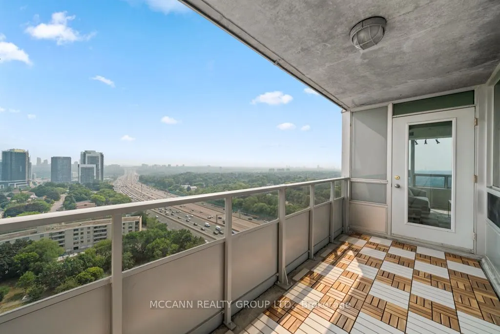 3 Rean Drive, #1807