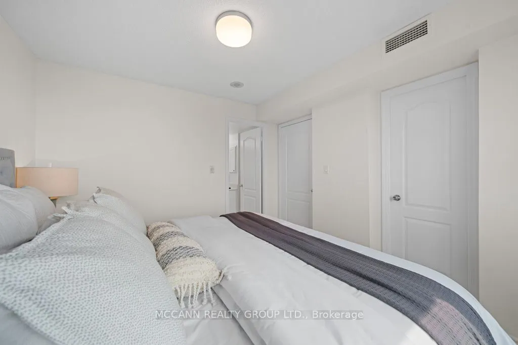 3 Rean Drive, #1807