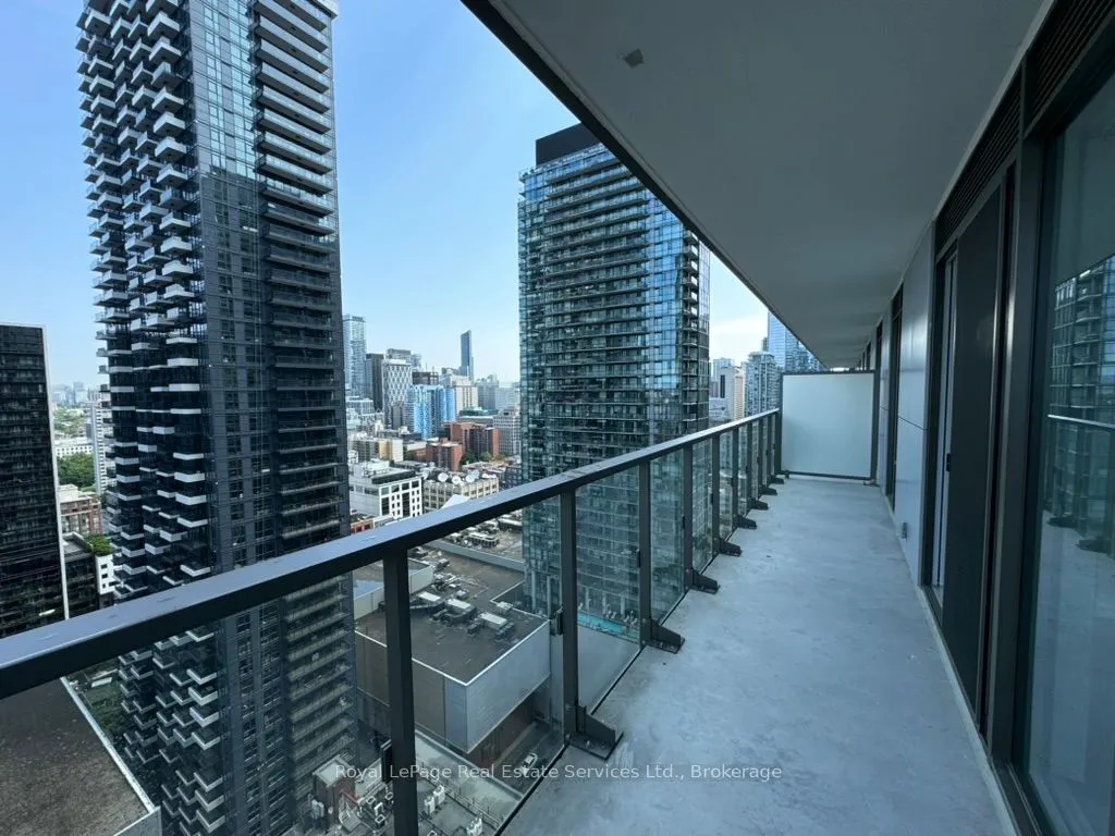 28 Widmer Street, #2725