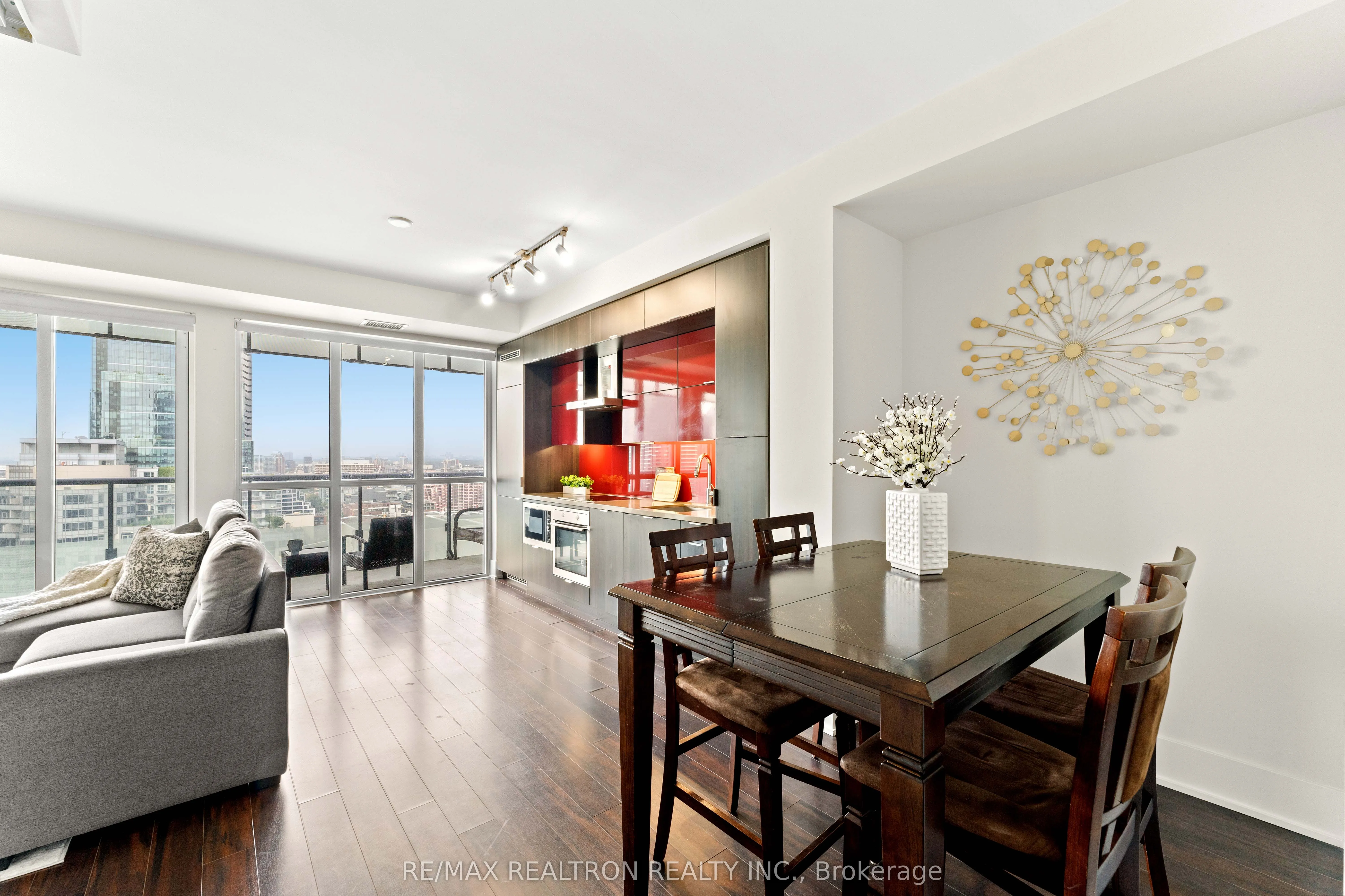 300 Front Street W, #2603