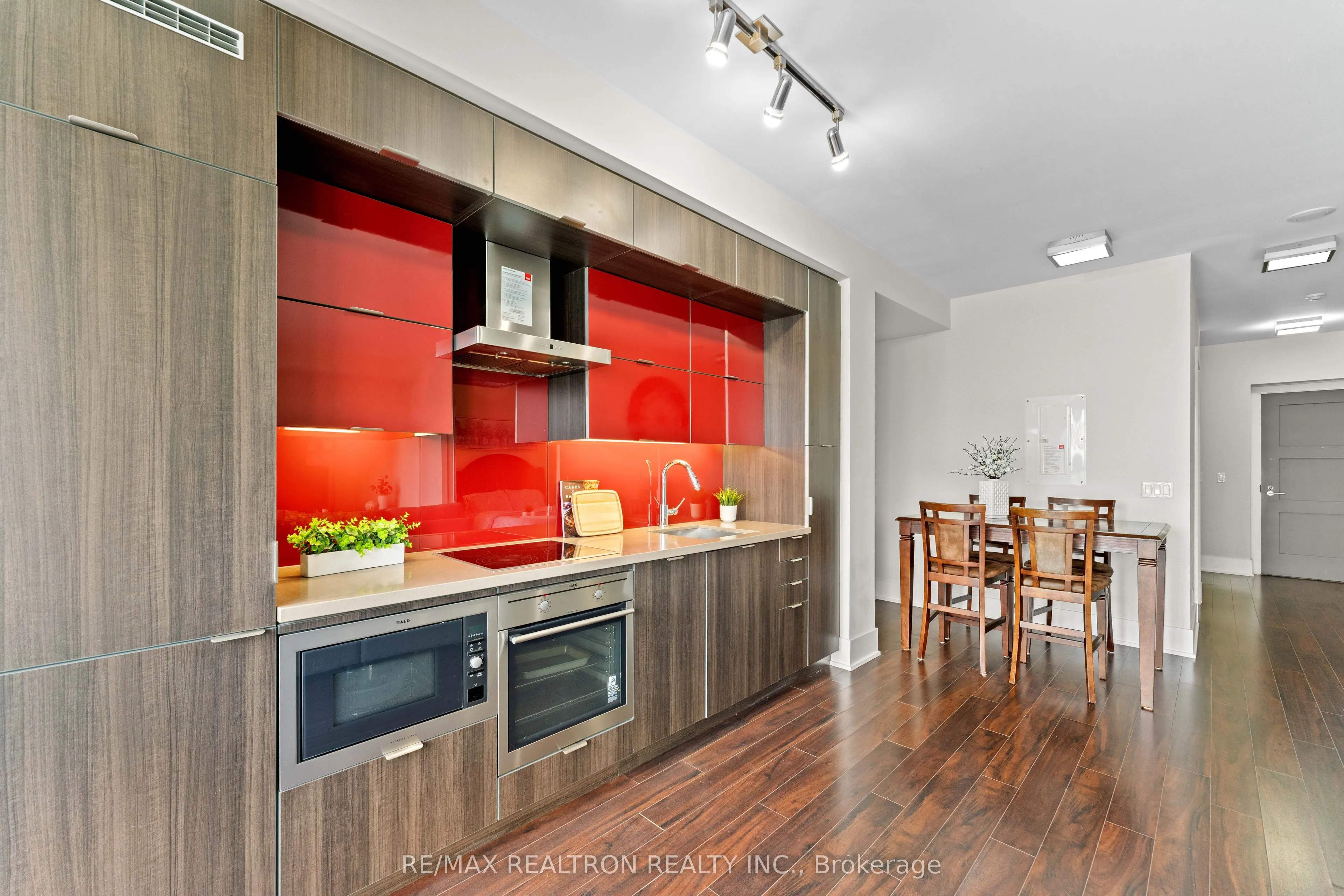 300 Front Street W, #2603