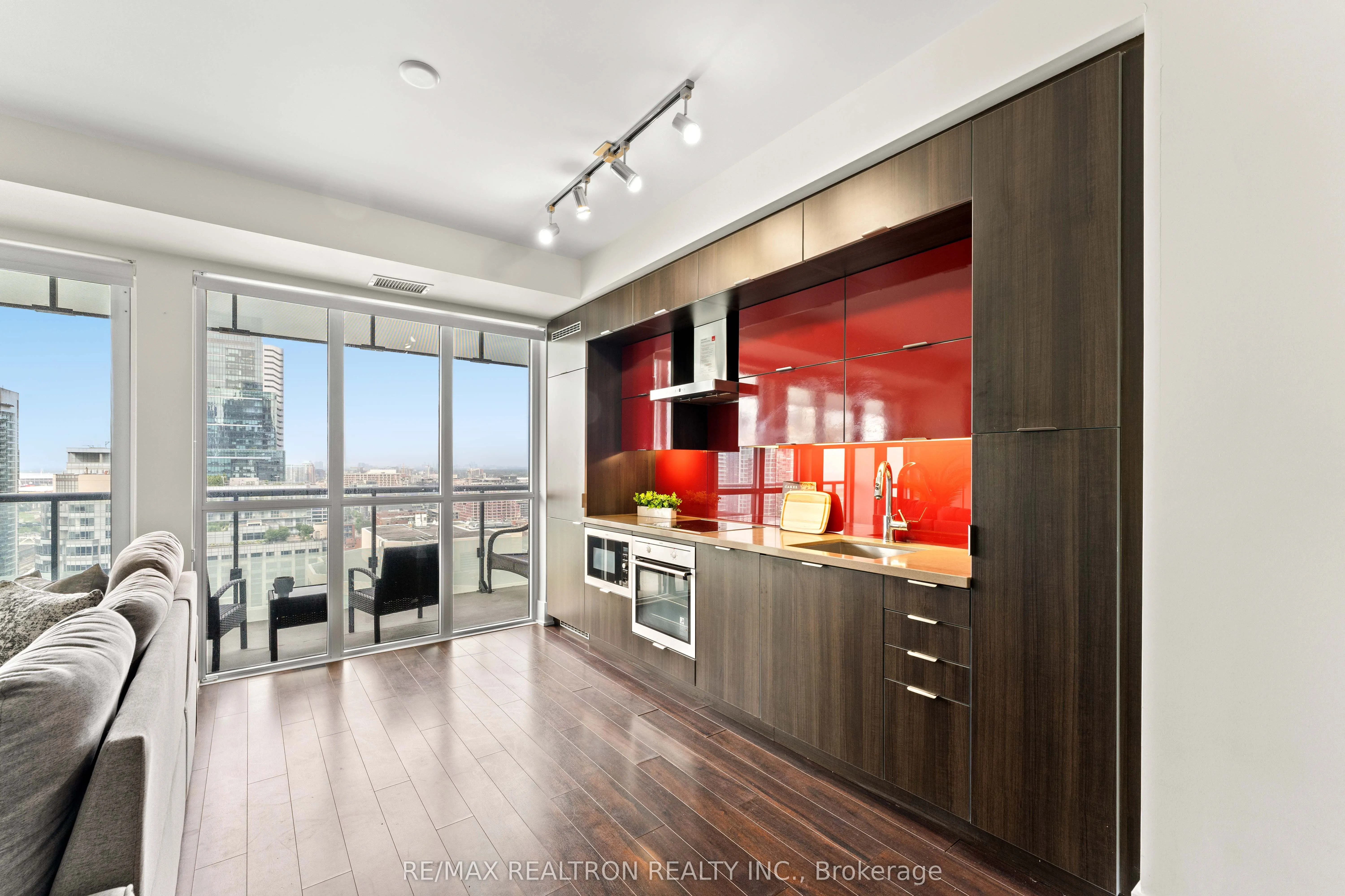 300 Front Street W, #2603