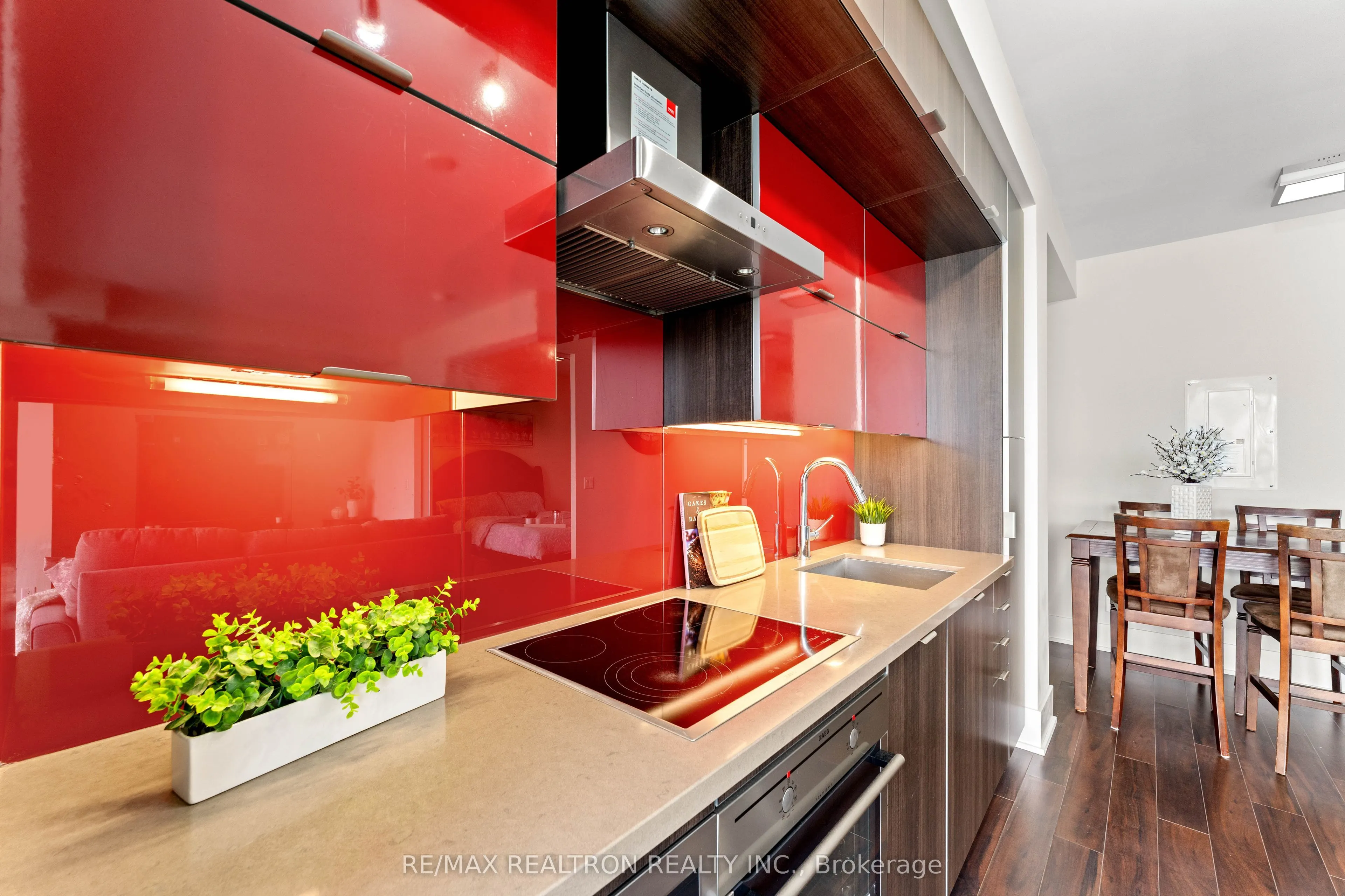 300 Front Street W, #2603