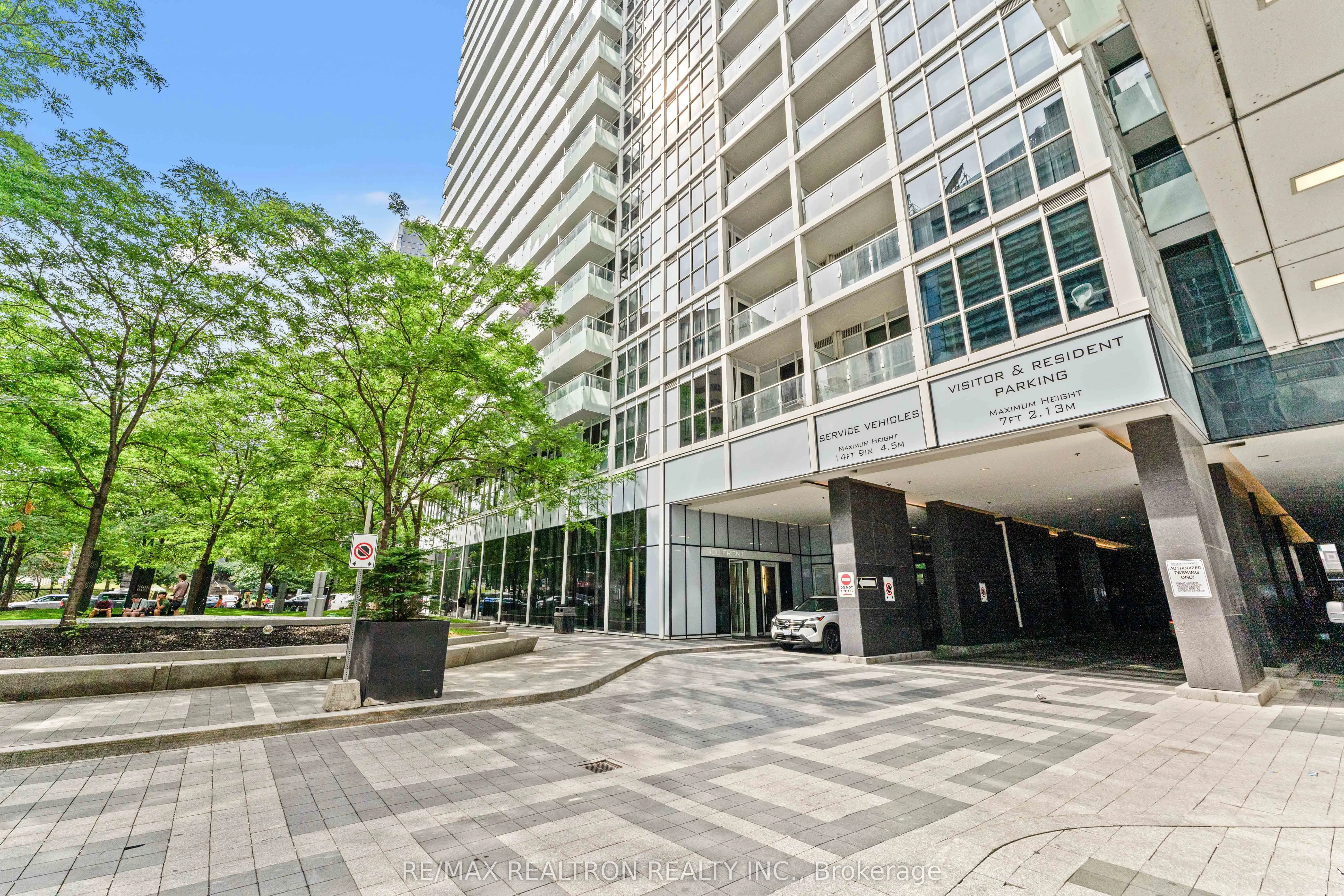 300 Front Street W, #2603