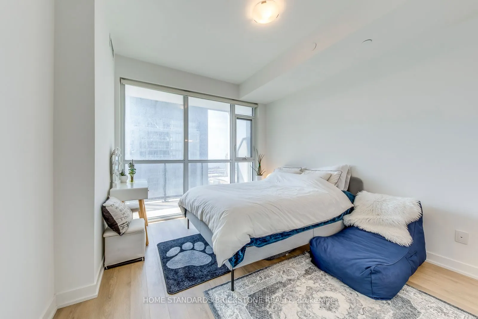 50 Ordnance Street, #2212