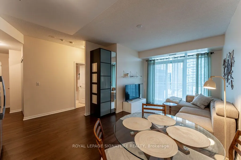 21 Grand Magazine Street, #1409