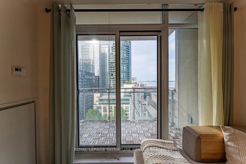 21 Grand Magazine Street, #1409