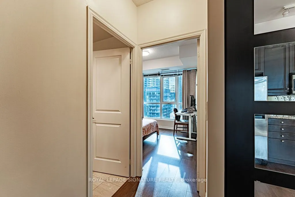 21 Grand Magazine Street, #1409