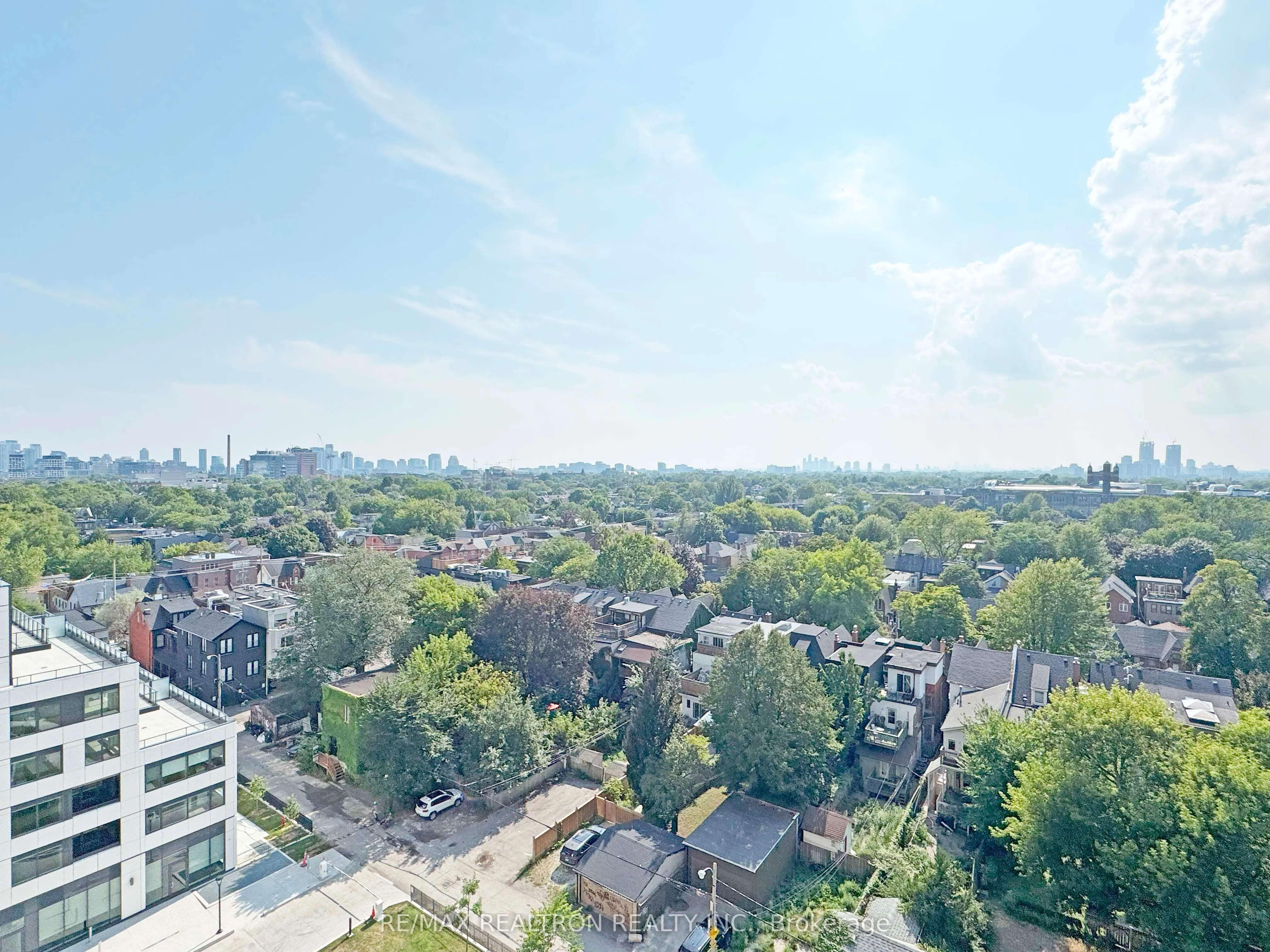 666 Spadina Avenue, #1201