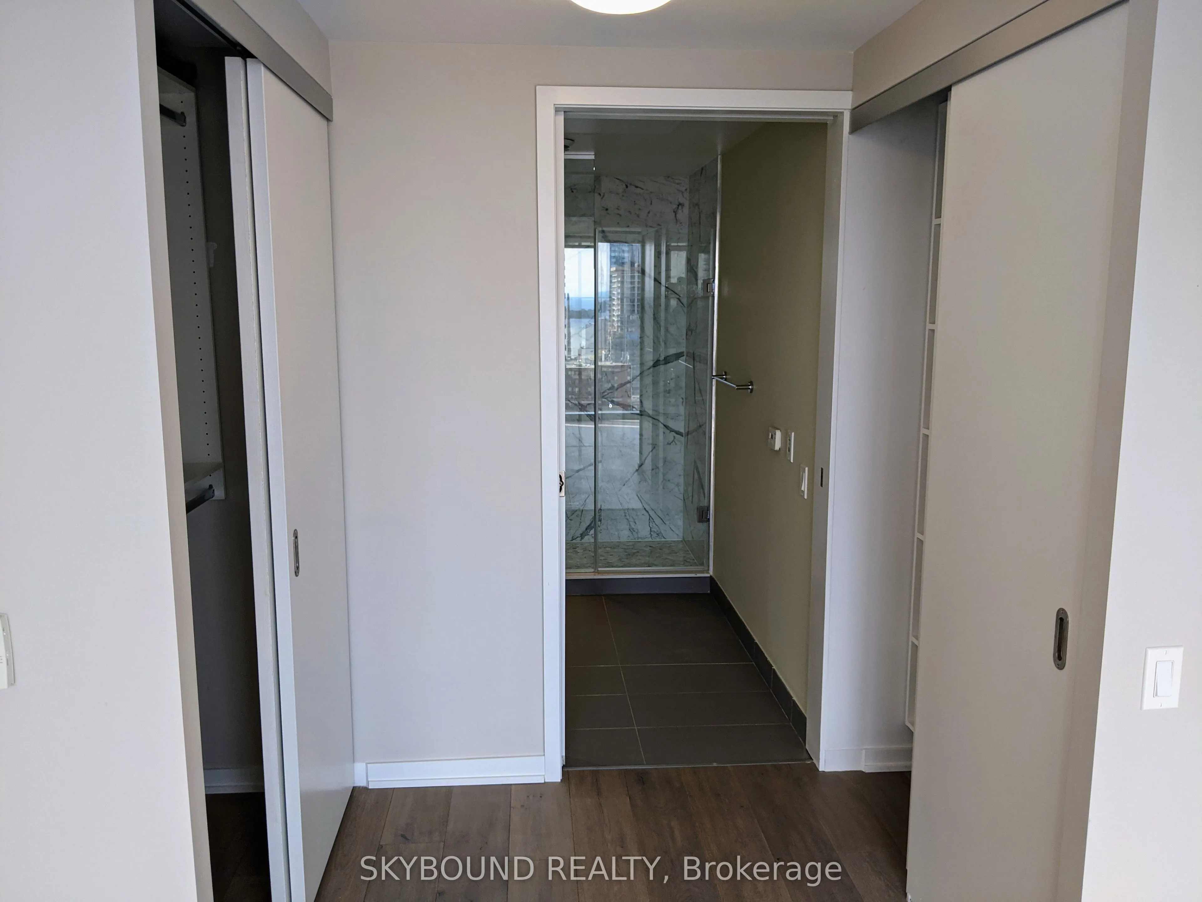 60 Colborne Street, #2002