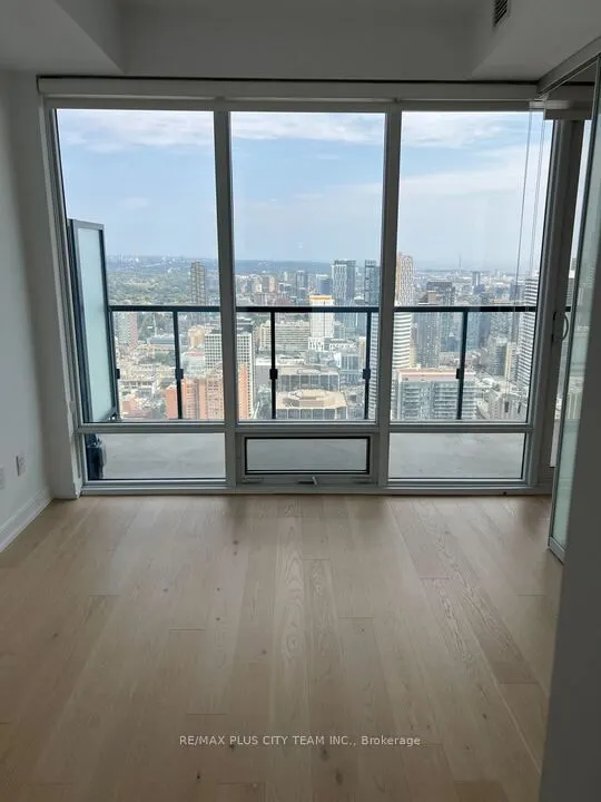 488 University Avenue, #4505