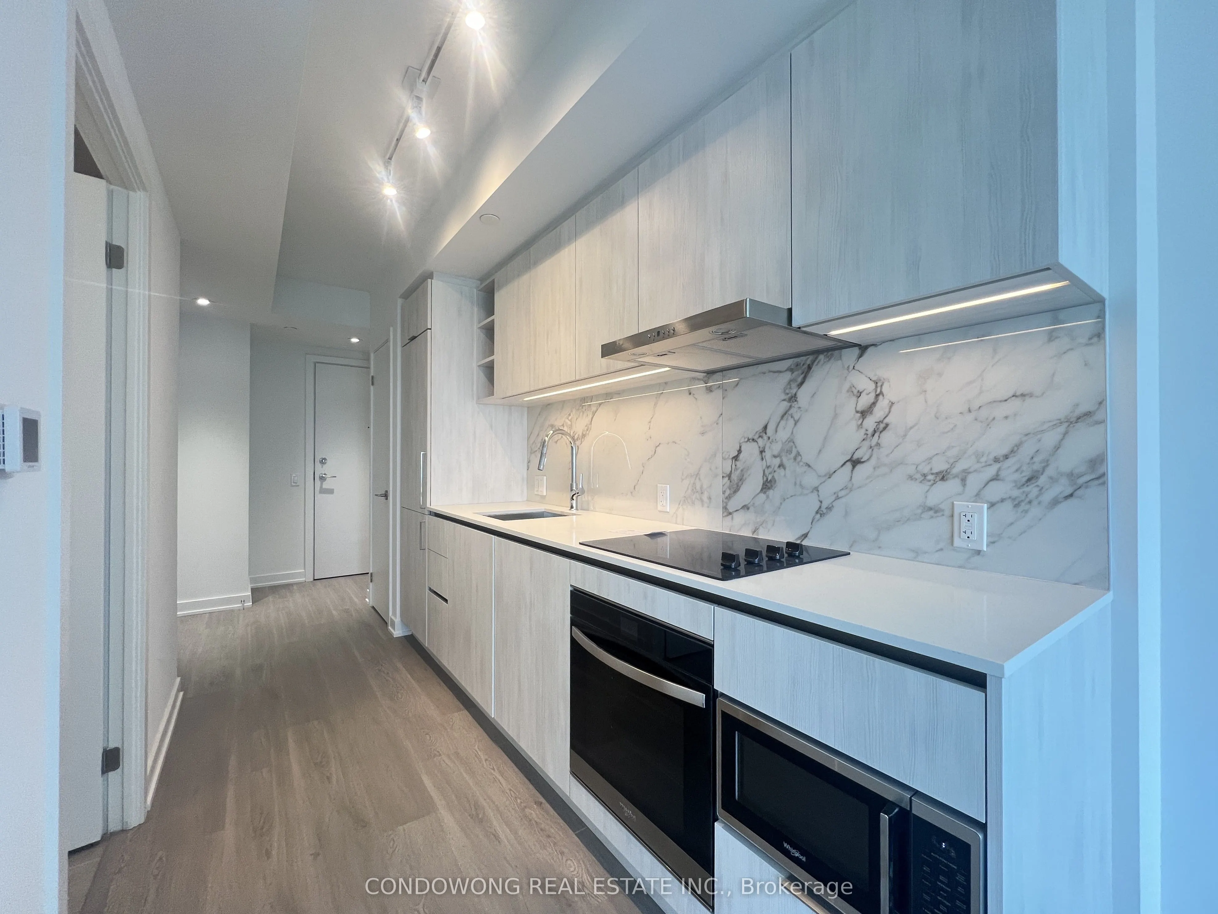 8 Wellesley Street W, #4508