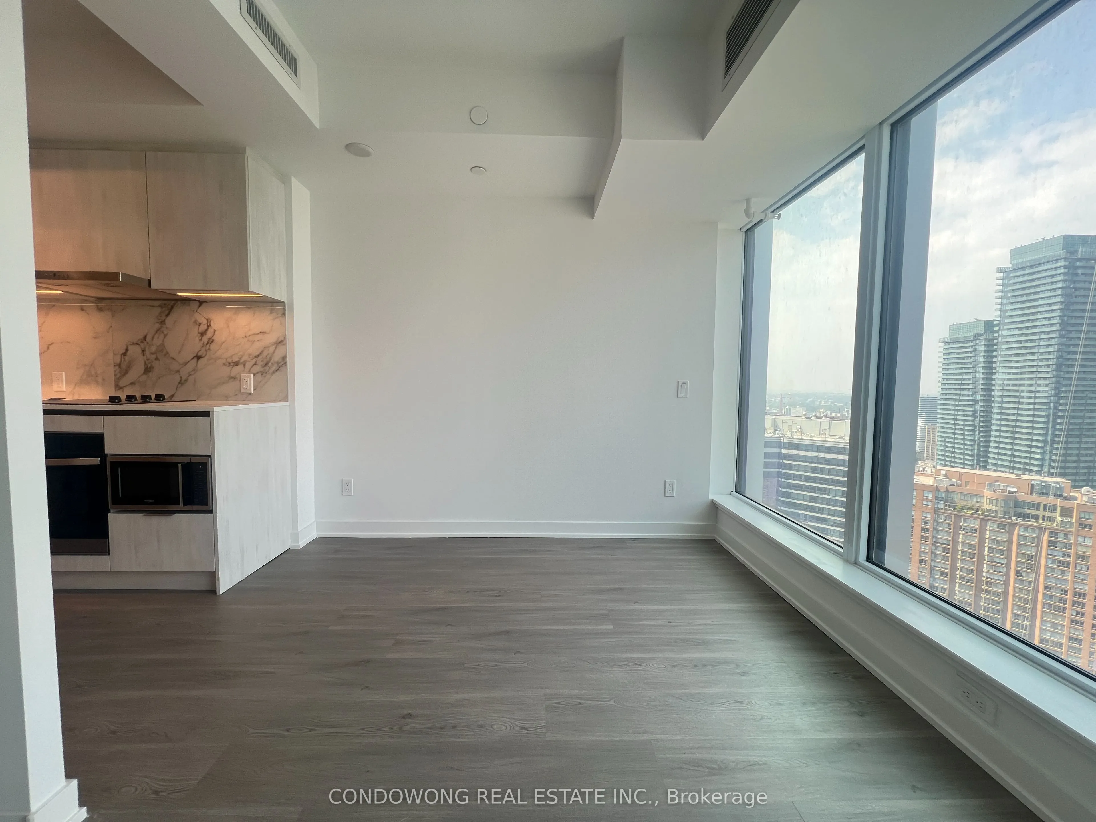 8 Wellesley Street W, #4508