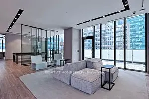 20 Lombard Street, #LPH05