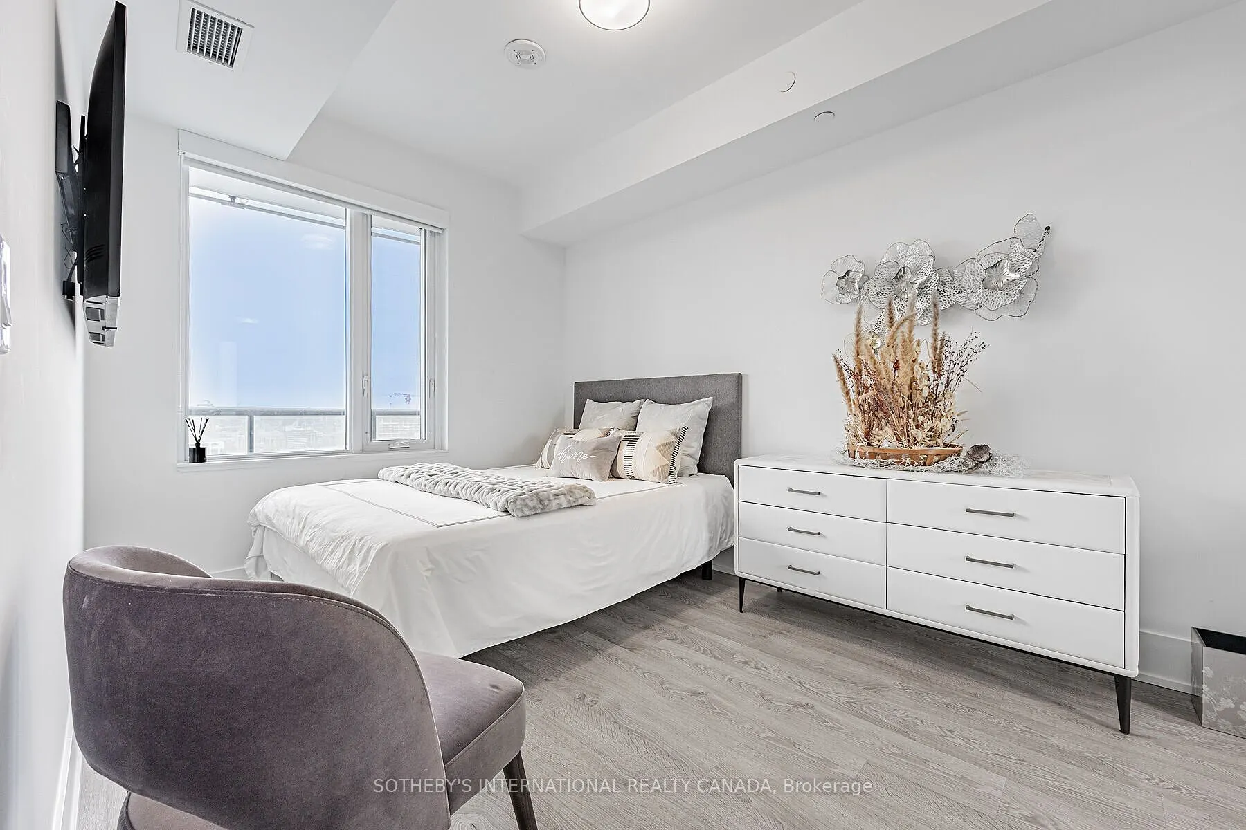 480 Front Street, #1801