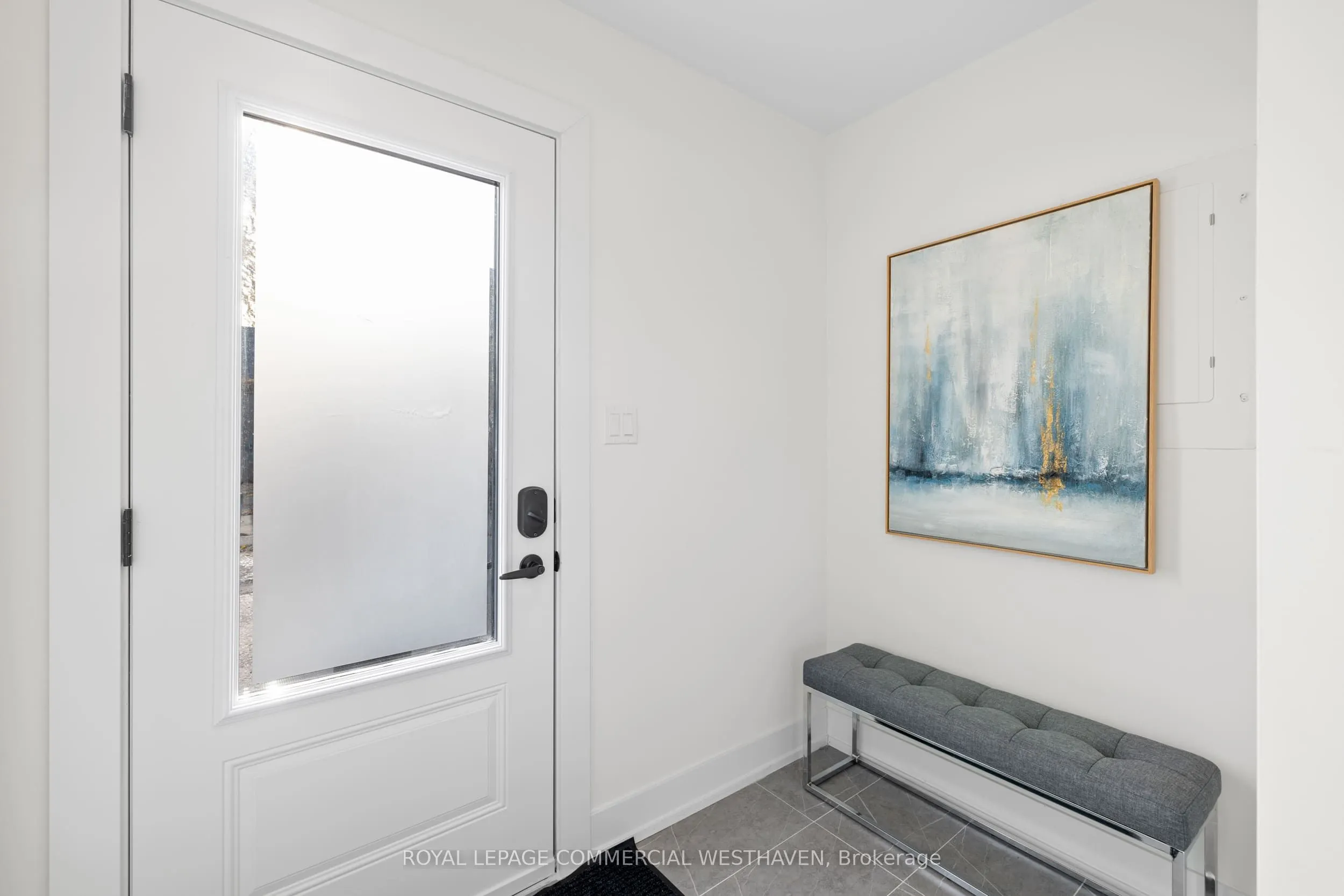 447 Lansdowne Avenue, #Laneway