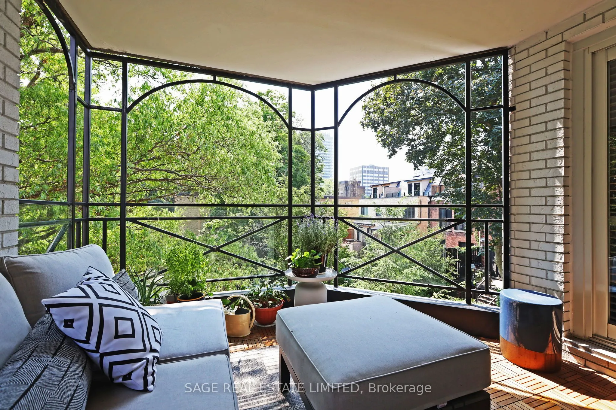 105 Heath Street W, #9