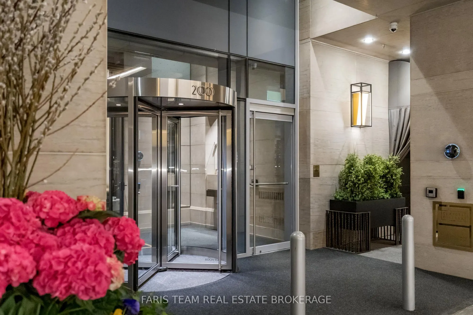 200 Cumberland Street, #3501