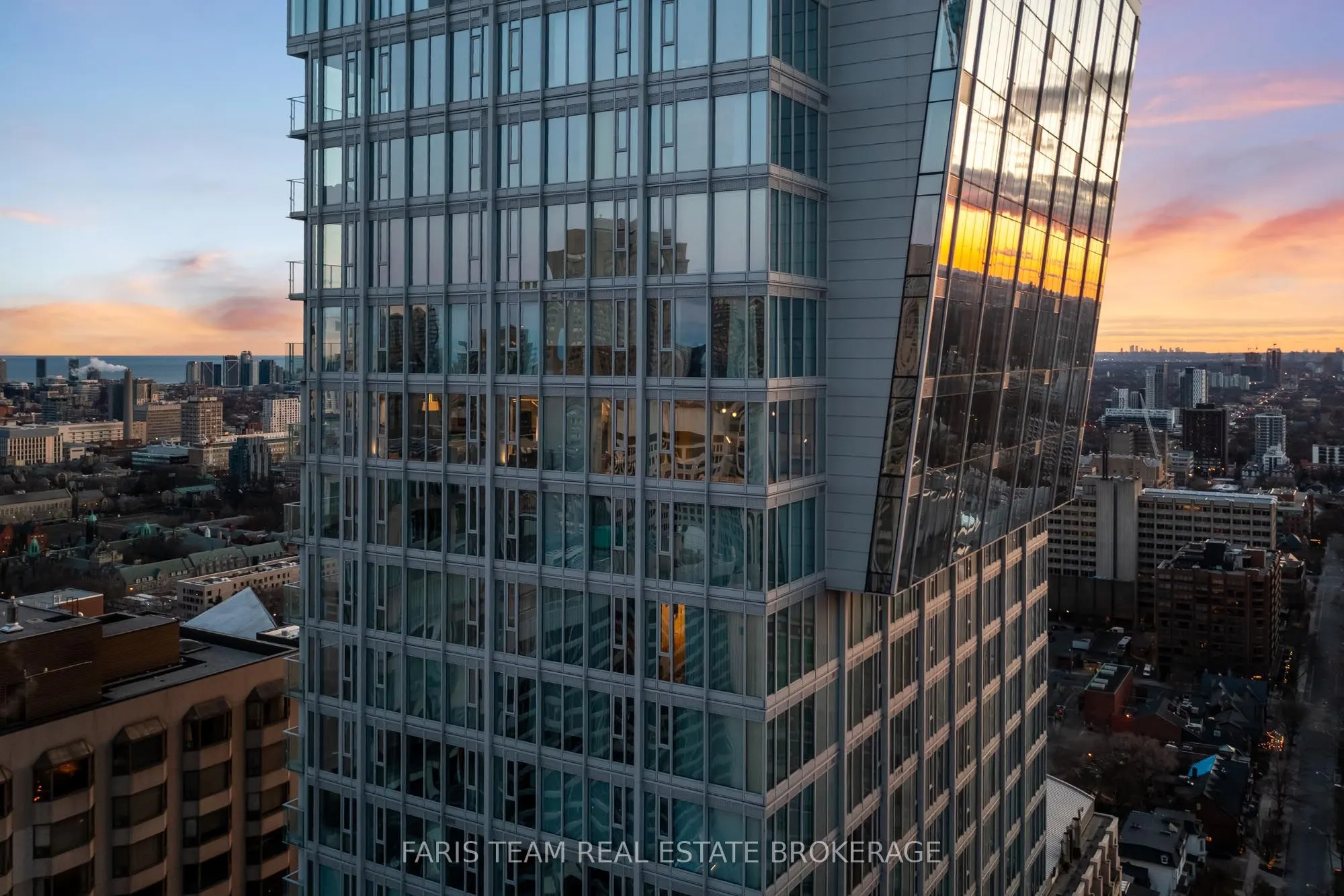 200 Cumberland Street, #3501