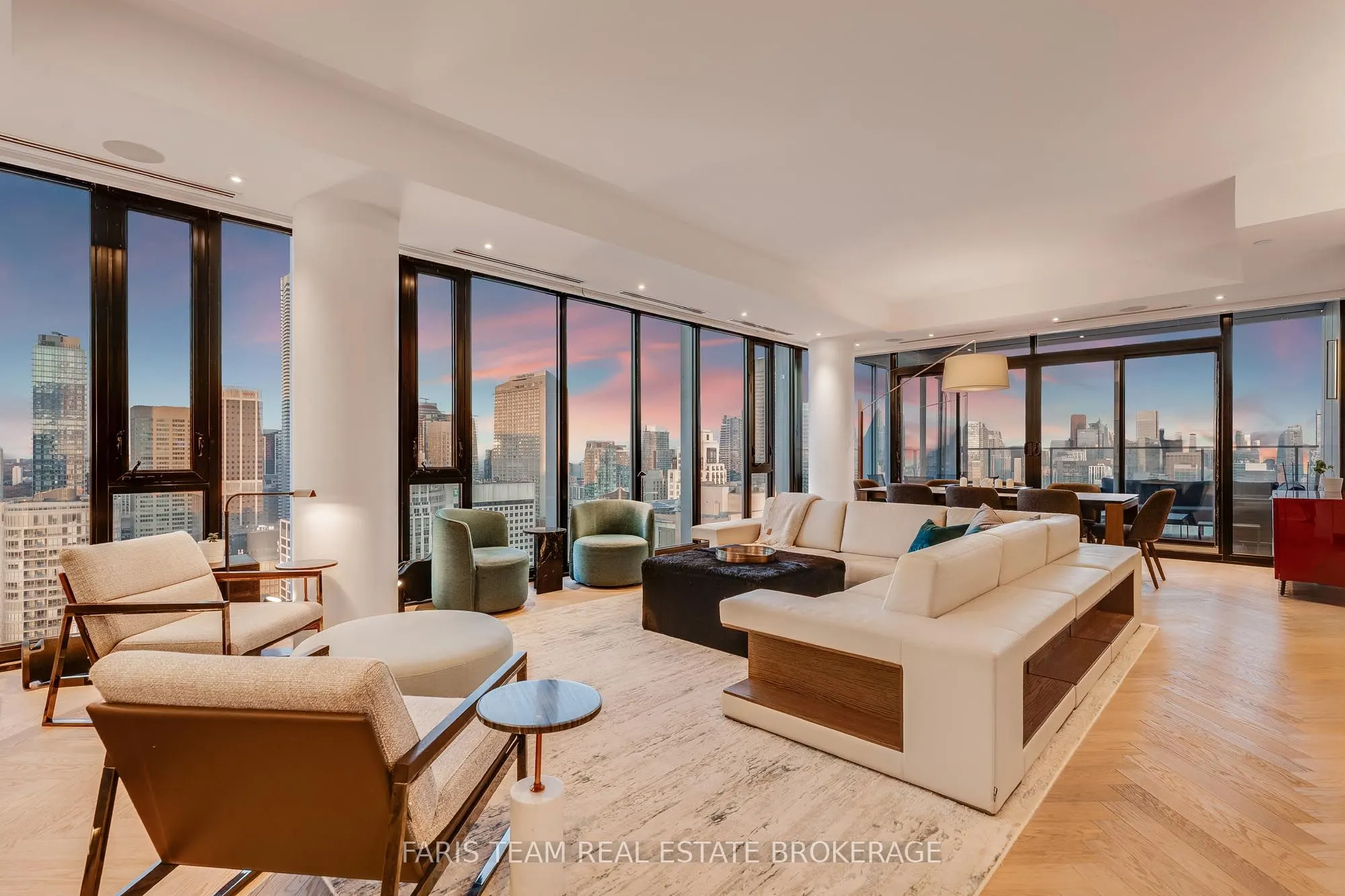 200 Cumberland Street, #3501