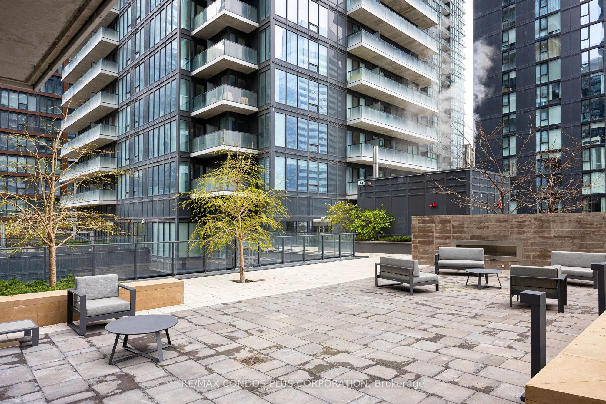 125 Blue Jays Way, #5303