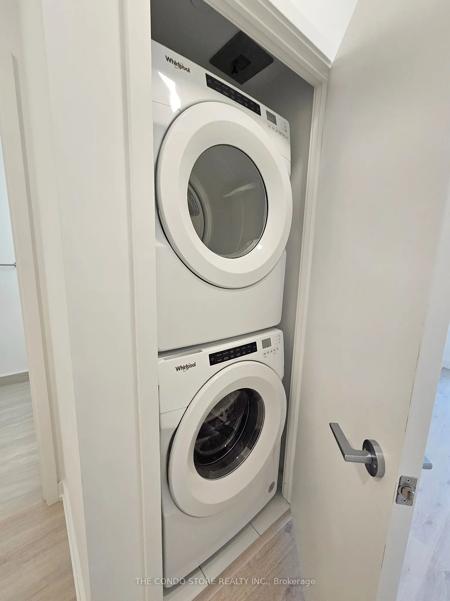 181 Sheppard Avenue E, #621