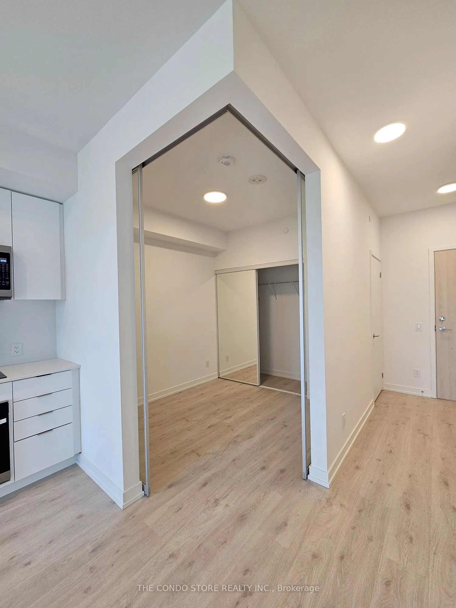 181 Sheppard Avenue E, #621